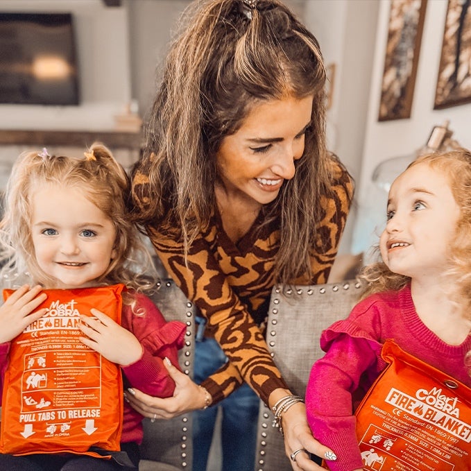 Stop Fires In Seconds — No Mess, No Panic